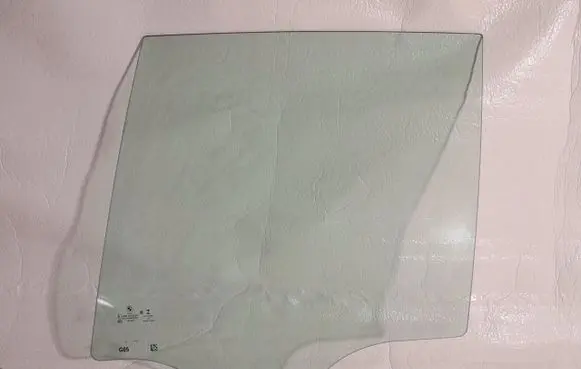 BMW X5 G05 Sliding door window/glass 