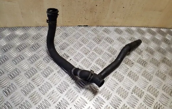Skoda Superb B8 (3V) Engine coolant pipe/hose
