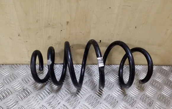 Opel Zafira C Front coil spring
