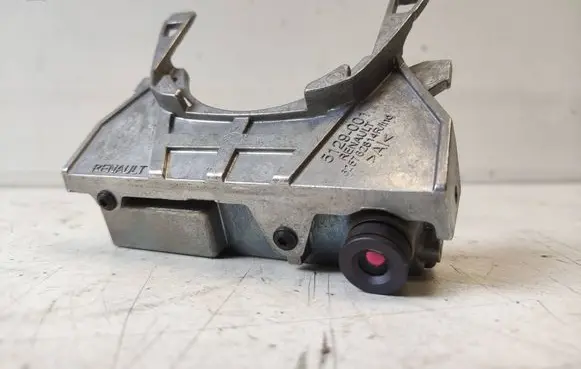 Renault Scenic III - Grand scenic III Distronic sensor radar 284629488R 201203220130 303322