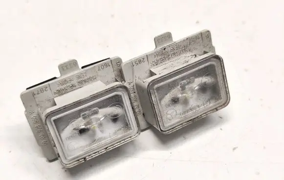 Mercedes-Benz S W222 Number plate light A0999067000