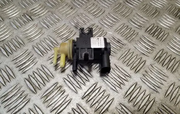 Audi TT TTS Mk2 Turbo solenoid valve 1K0906627B 4011464A