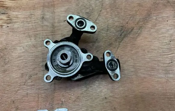 BMW X3 E83 Gearbox sump 0501217145 A154351215 0618337900