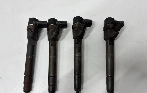 Mercedes-Benz C W203 Fuel injectors set A64807002A7