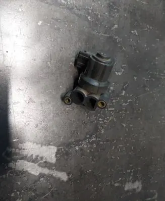 BMW 3 E46 Idle control valve (regulator) 14358460 0280140575