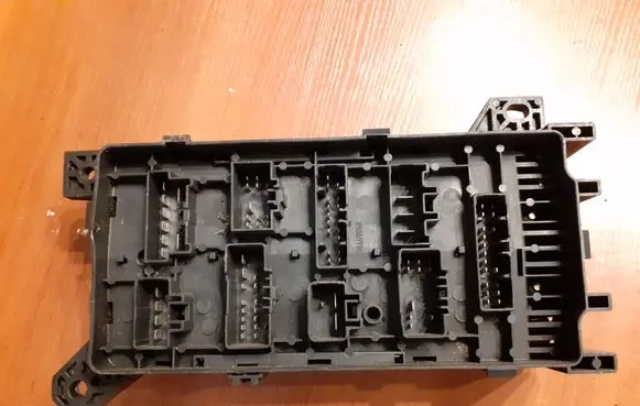 KIA Carnival Fuse box set 0K53H66760
