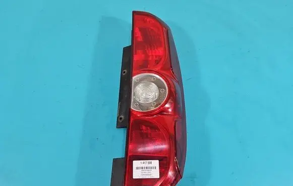 Rear/tail lights