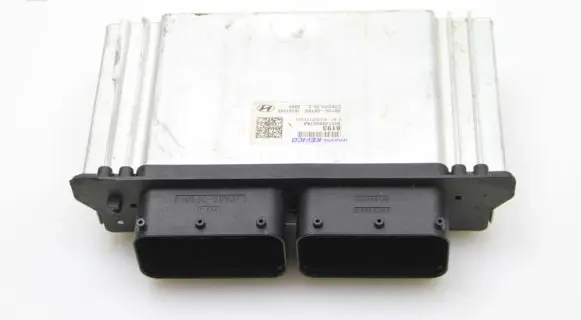 Hyundai i10 Engine control unit/module 3911608193