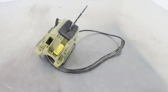 Mercedes-Benz C W204 Gear selector A2042677524