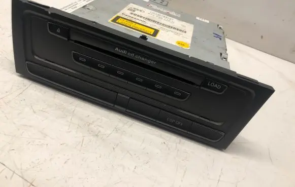 Audi A5 Sportback 8TA CD/DVD changer 8T2035110C