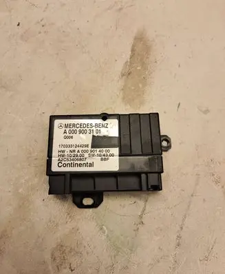 Mercedes-Benz Sprinter W906 Fuel injection pump control unit/module A0009003101
