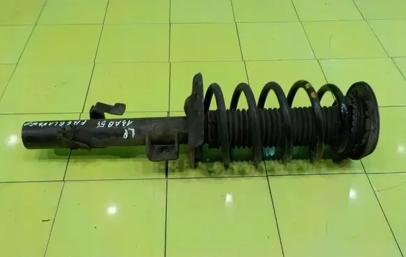 Land Rover Freelander 2 - LR2 Front shock absorber/damper 6G9118K001UA MCPHERSON