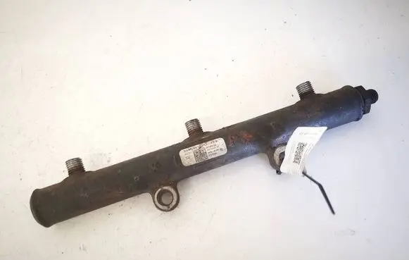 Land Rover Discovery 3 - LR3 Fuel main line pipe A2C20001330 4R8Q9D280AC