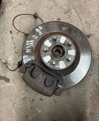 Subaru XV I Front wheel hub