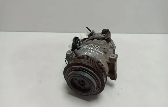 KIA Sportage Air conditioning (A/C) compressor (pump) F500NE9DB02
