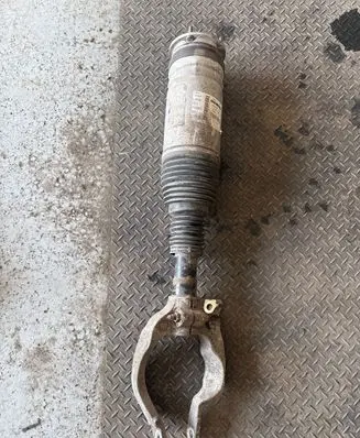 Land Rover Range Rover Sport L494 Air suspension front shock absorber 22271466