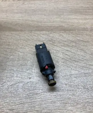 Peugeot 206 Brake pedal sensor switch 9634667980