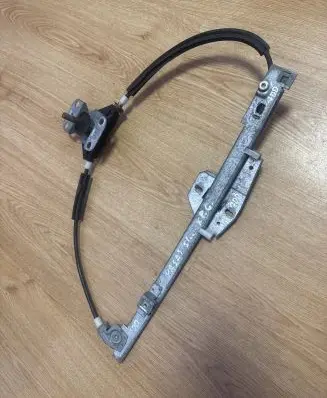 Volkswagen PASSAT B3 Rear door manual window regulator 357839401