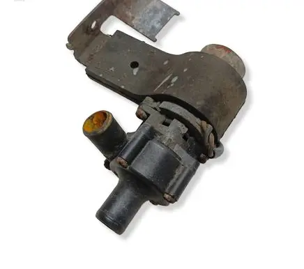 Mercedes-Benz E W124 Coolant heater control valve 1248301714
