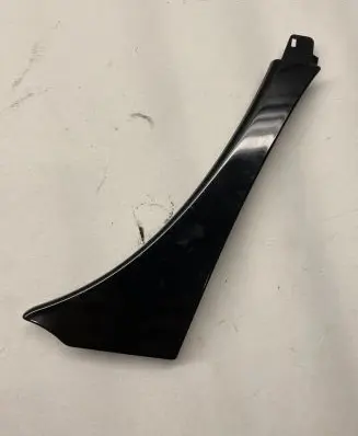 Dashboard glove box trim