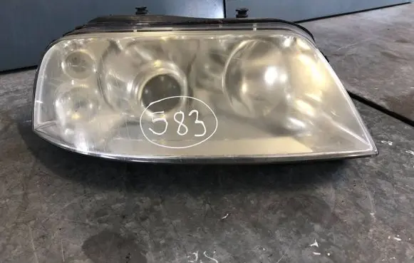 Volkswagen Sharan Headlight/headlamp 0301182272