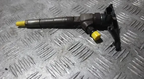 Opel Combo D Fuel injector 0445110524
