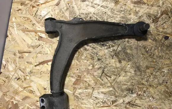 Opel Vectra C Front lower control arm/wishbone