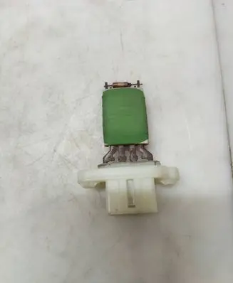 Ford Focus Heater blower motor/fan resistor 3M5H18B647