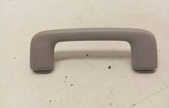 Mitsubishi Grandis Front interior roof grab handle