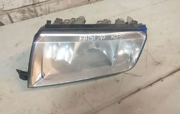 Skoda Fabia Mk1 (6Y) Headlight/headlamp