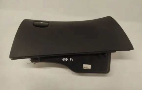 Peugeot 607 Glove box 1842807016 9633059077