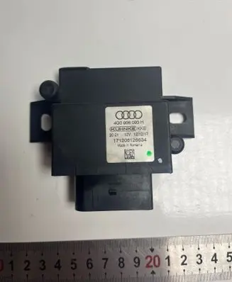 Audi A6 S6 C7 4G Fuel injection pump control unit/module 4G0906093H