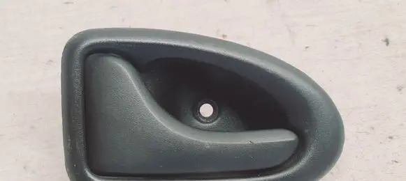 Renault Megane I Front door interior handle 7700830078