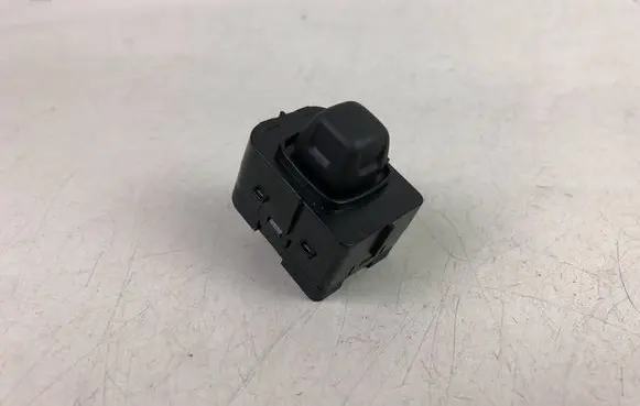 Audi e-tron Steering wheel adjustment switch 4M0953551