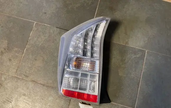 Toyota Prius (XW30) Rear/tail lights A046040