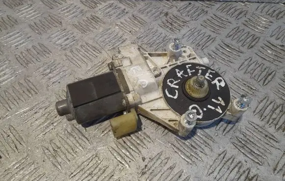 Volkswagen Crafter Front door window regulator motor A0088205542