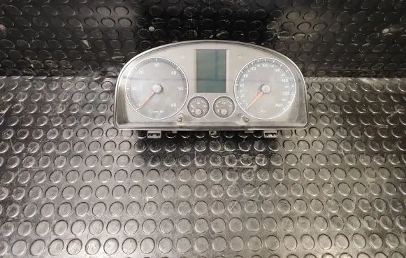 Volkswagen Touran I Speedometer (instrument cluster) 1T0920874A