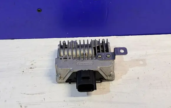 Jaguar XJ X351 Fuel injection pump control unit/module 7W839D372AA