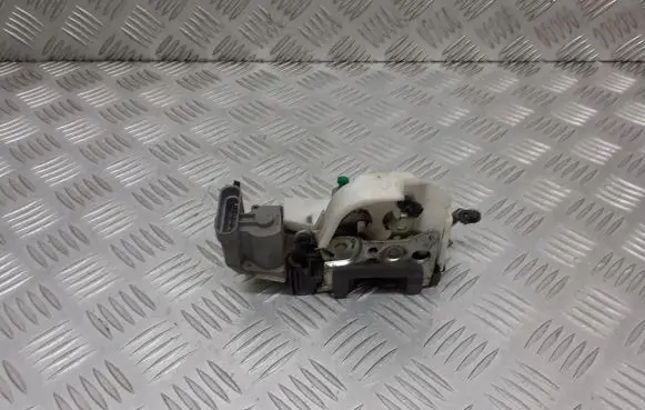 Fiat Punto (188) Front door lock