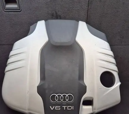 Audi Q7 4L Engine cover (trim) 4L0103925C 4L0103925E