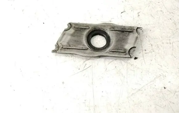 Volkswagen Touareg I Fuel Injector clamp holder 059103113F