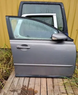 Volvo V50 Front door NOCODE