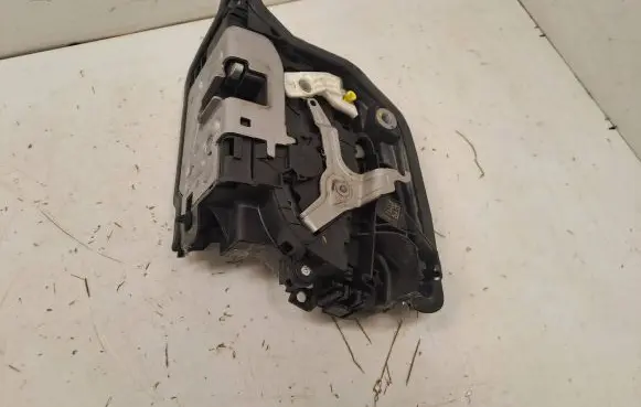 BMW X6 F16 Rear door lock 7281943 A046465 18283810