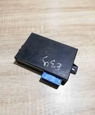 BMW 5 E39 Cruise control unit/module 8375497