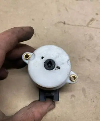 Volvo XC70 Ignition lock contact 8645228
