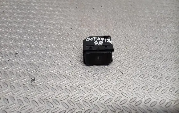 Skoda Octavia Mk1 (1U) Electric window control switch 1U0959855A