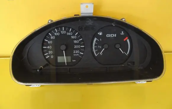 Mitsubishi Space Star Speedometer (instrument cluster) MR270285
