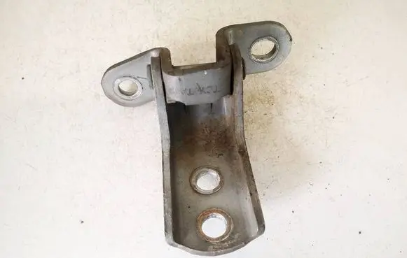 Toyota Corolla E120 E130 Front door upper hinge