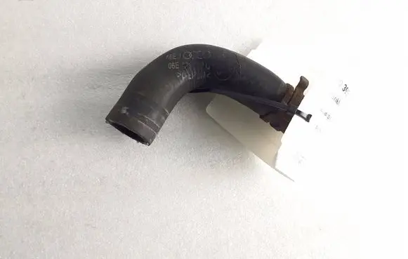 Audi Q7 4M Engine coolant pipe/hose 06E494