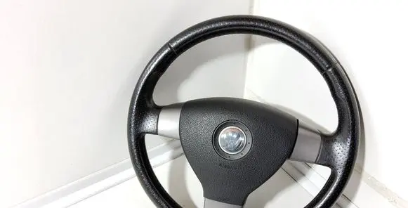 Volkswagen Tiguan Steering wheel 1T0419091T 1T0880201F